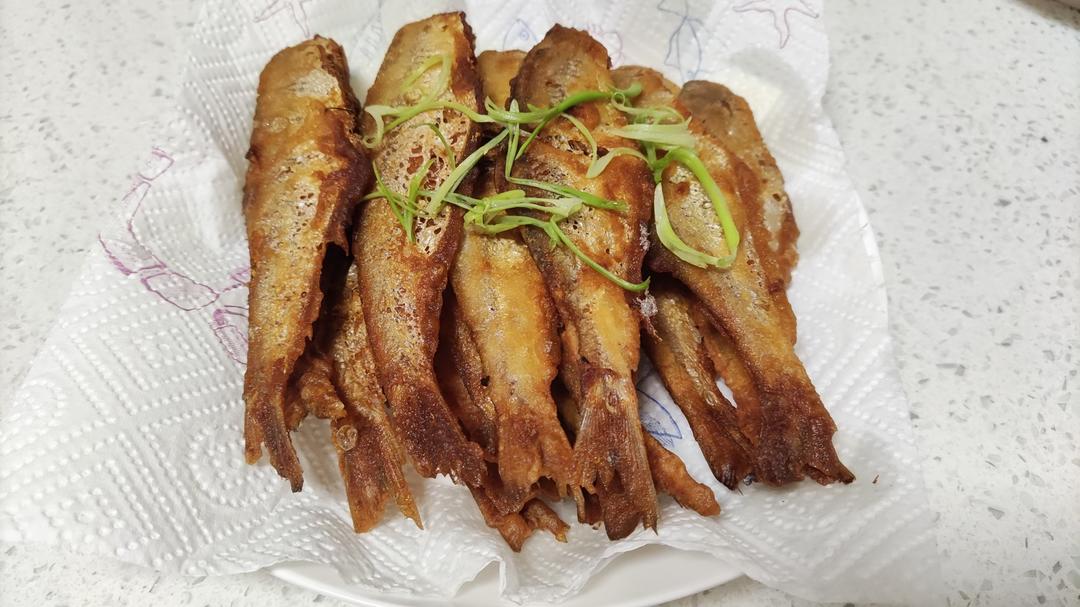 runbird1做的干煎鱼煎马口鱼黄鲫鱼毛扣鱼做法