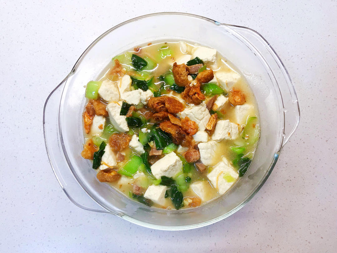 猪油渣干贝火腿青菜（柴火）豆腐                 
by wqy的做法