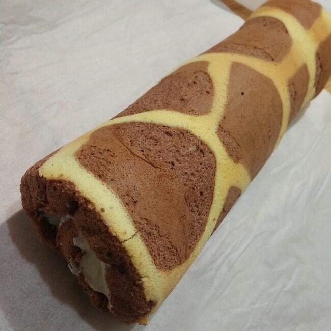 长颈鹿花纹奶油蛋糕卷——朴素的蛋糕卷也生动形象了哦