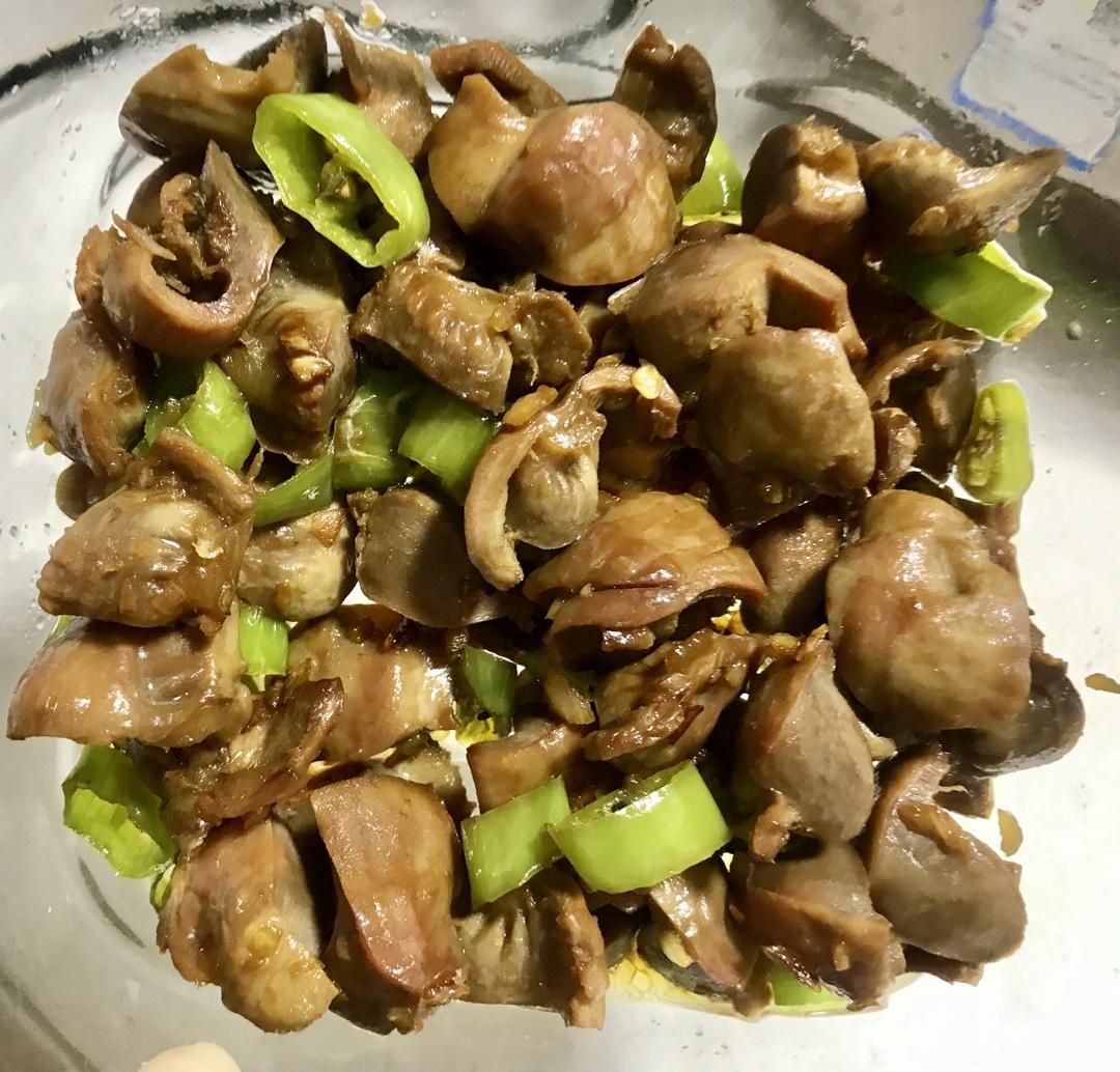 小米椒爆鸡胗