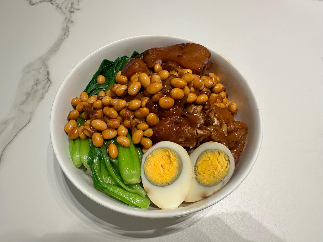 猪蹄｜黄豆焖猪蹄儿