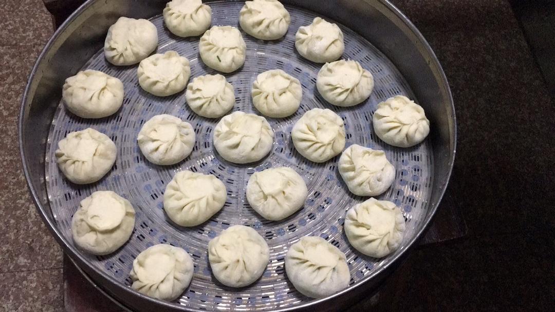 韭菜块肉包子--重点是揉面手法