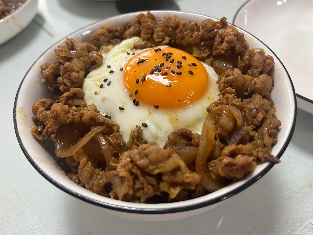 零失的日式肥牛饭✔绝绝子