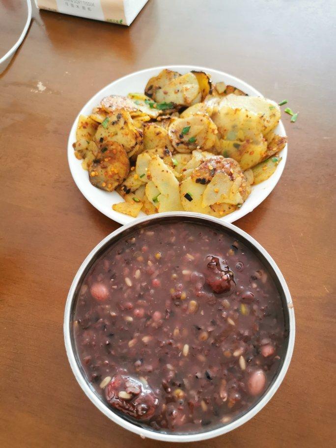 经过10次试做，终于调配出好吃的八宝粥配方，这味道绝了