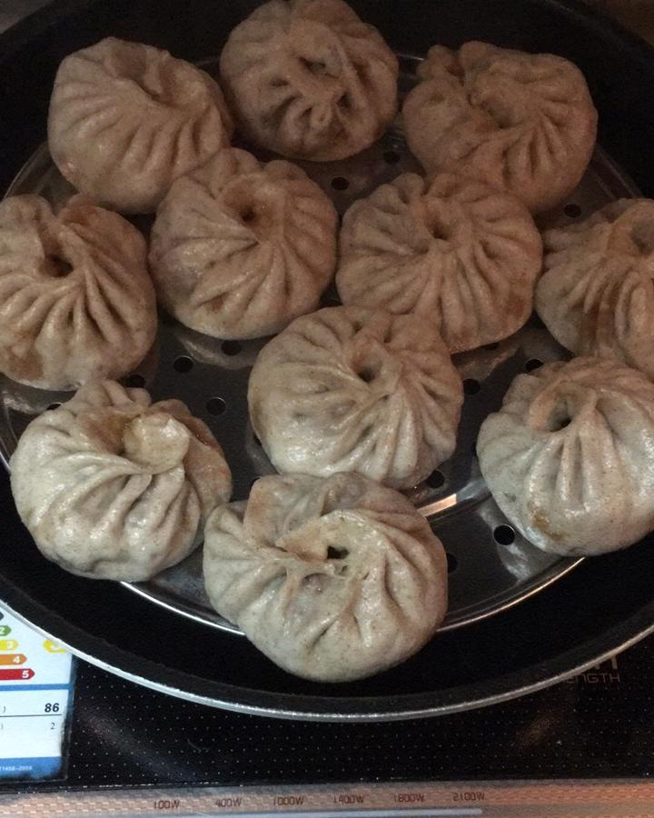洋葱酱肉丁包子