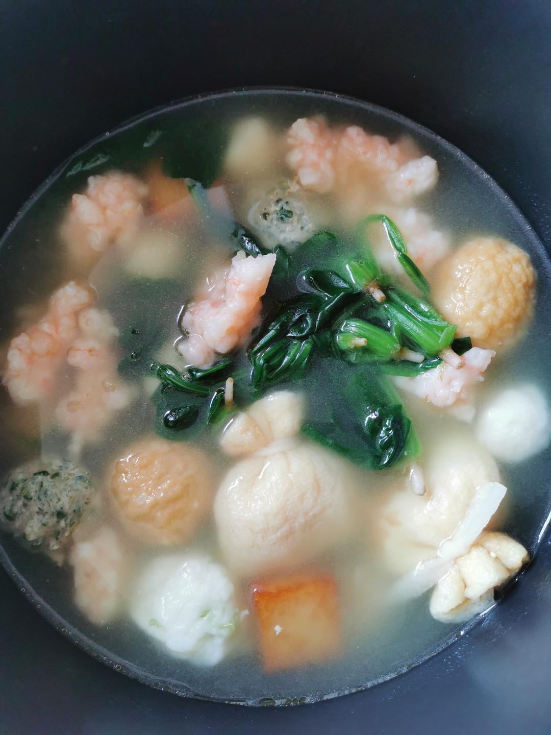 菠菜丸子汤