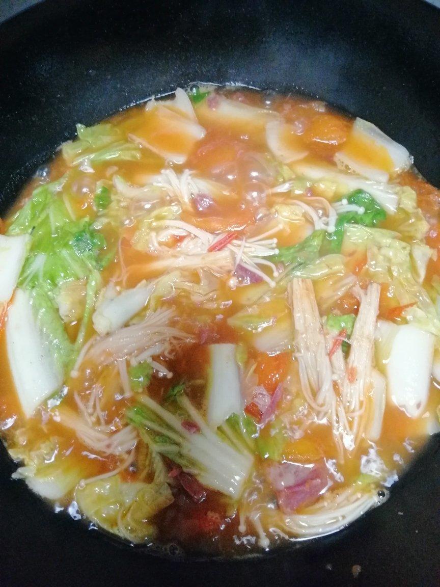 番茄肥牛金针菇（汤）