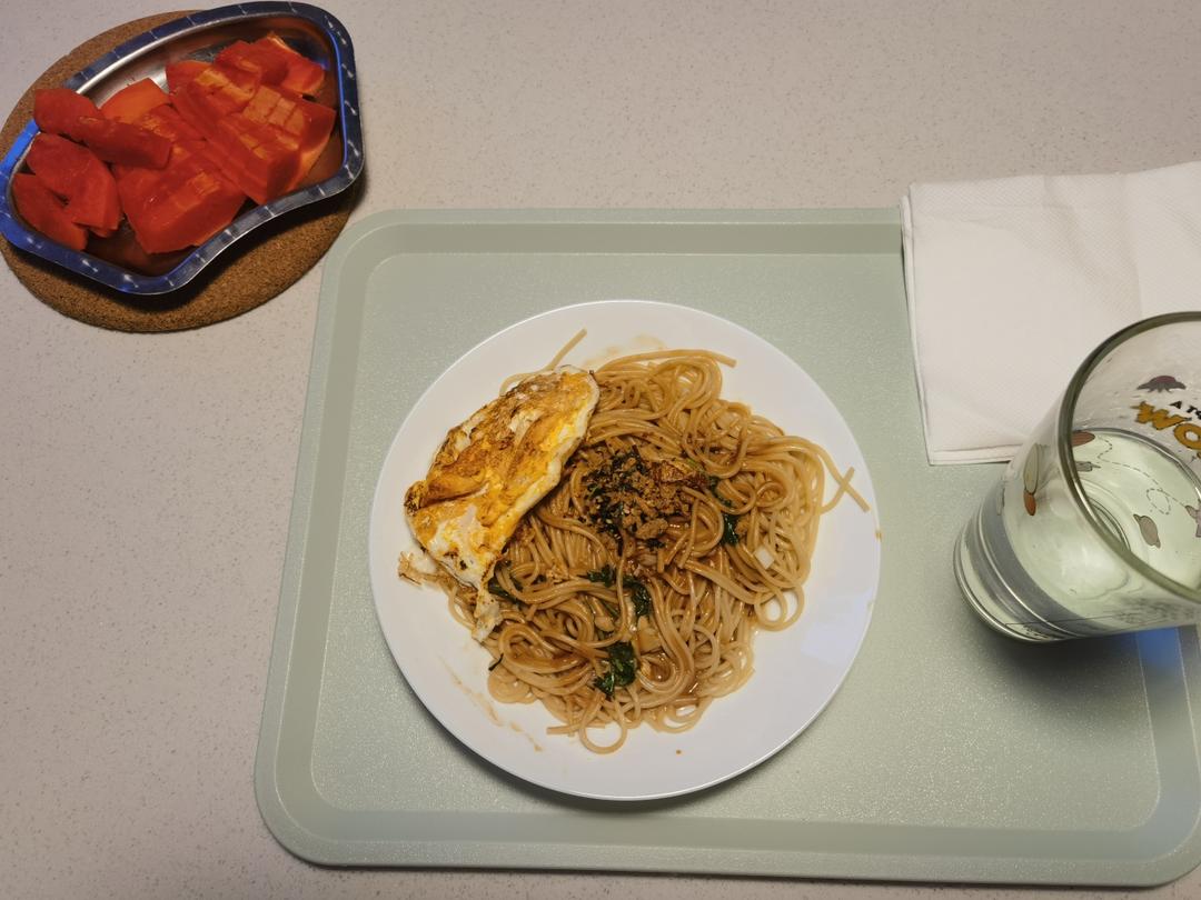 超简单超快手的热干面（小白也可以学会哦）