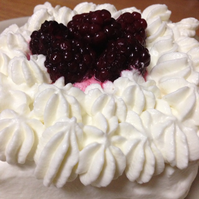 鲜奶油草莓蛋糕