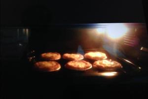 蔓月梅葡式蛋挞的做法 步骤3
