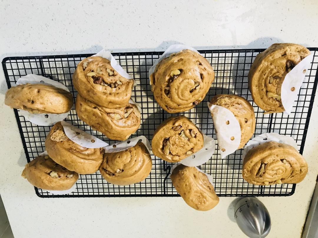 红枣核桃葡萄干黑芝麻红糖馒头