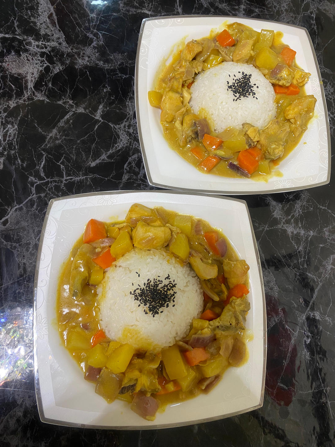 零失败日式咖喱鸡肉饭！！最正宗日本家庭做法！简单又好吃！