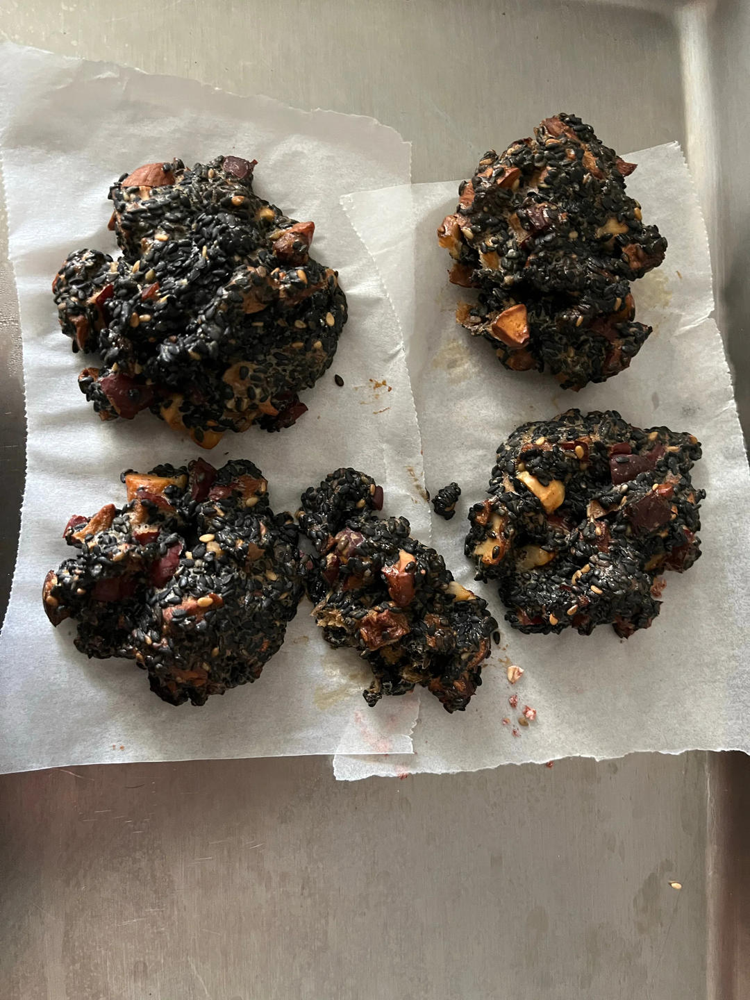 无油无蔗糖养生小零食，芝麻红枣核桃脆饼