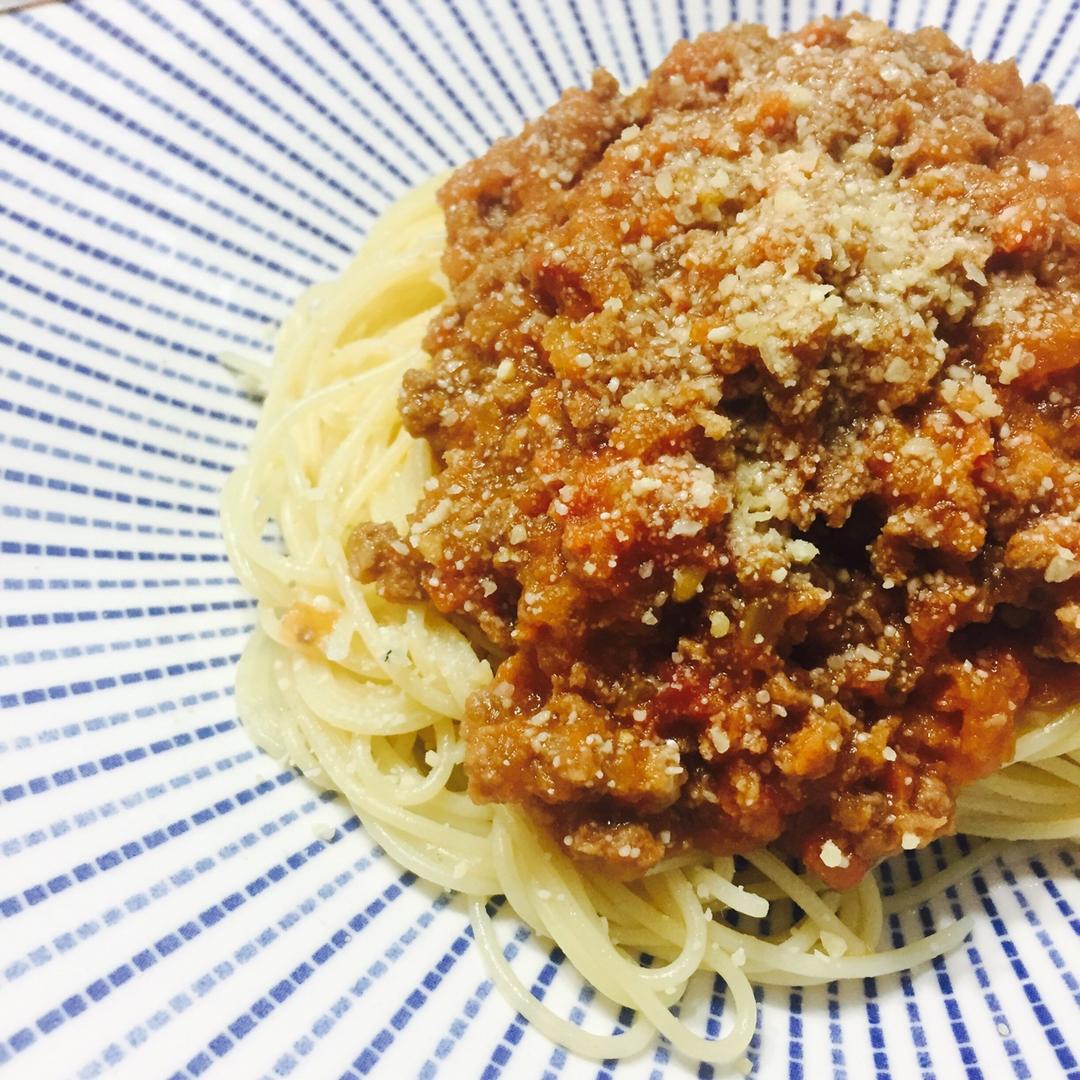 番茄肉酱意大利面