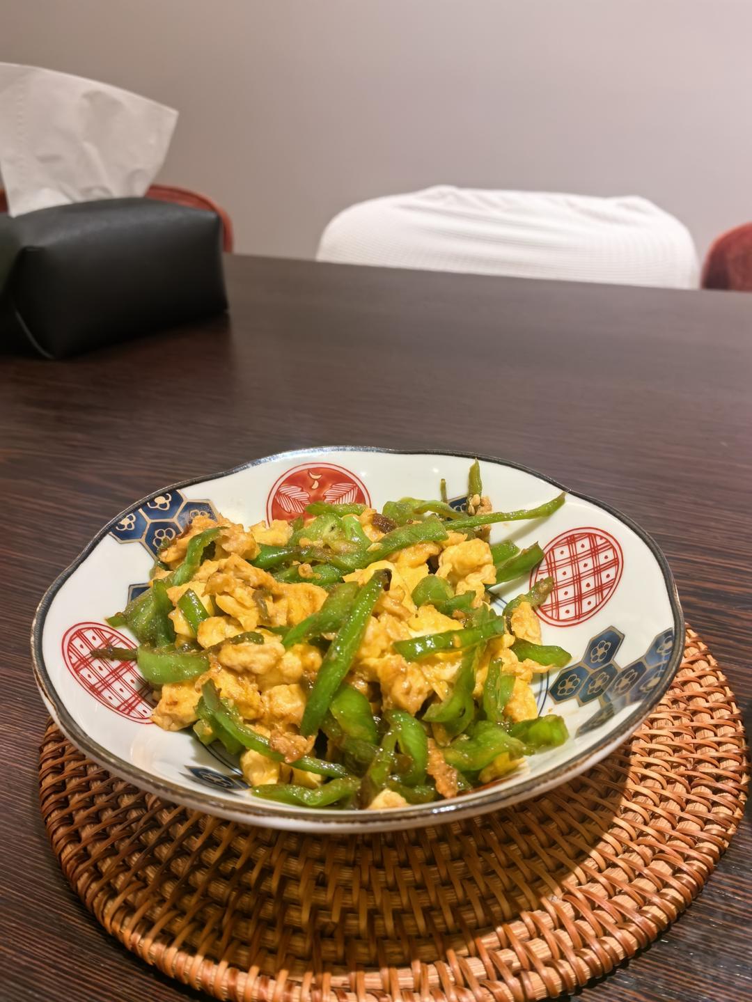 青椒炒蛋