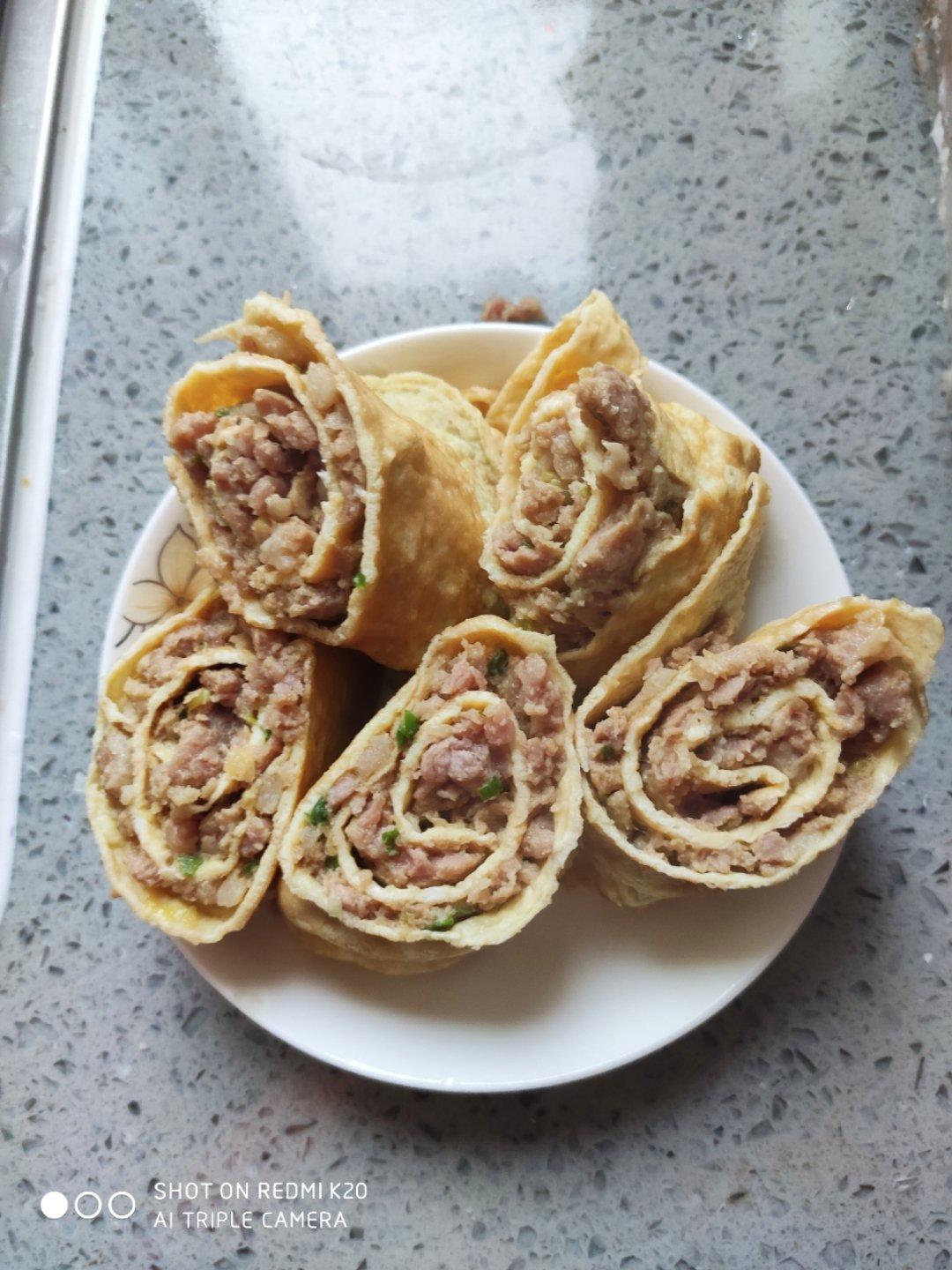 肉末鸡蛋卷