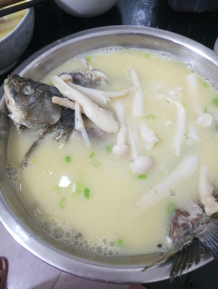 鲫鱼汤