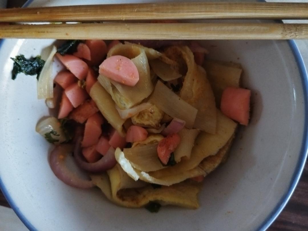 街头烤冷面