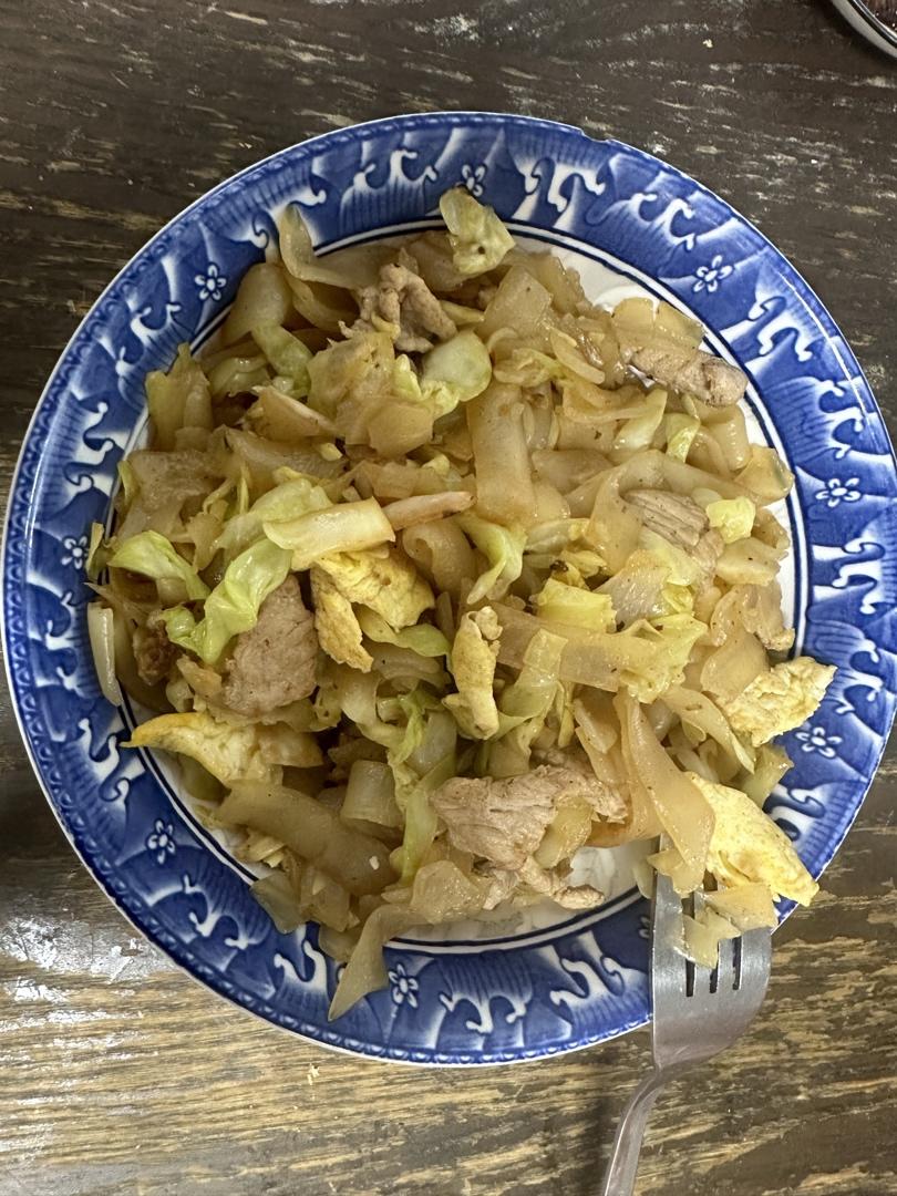 路边摊的炒河粉