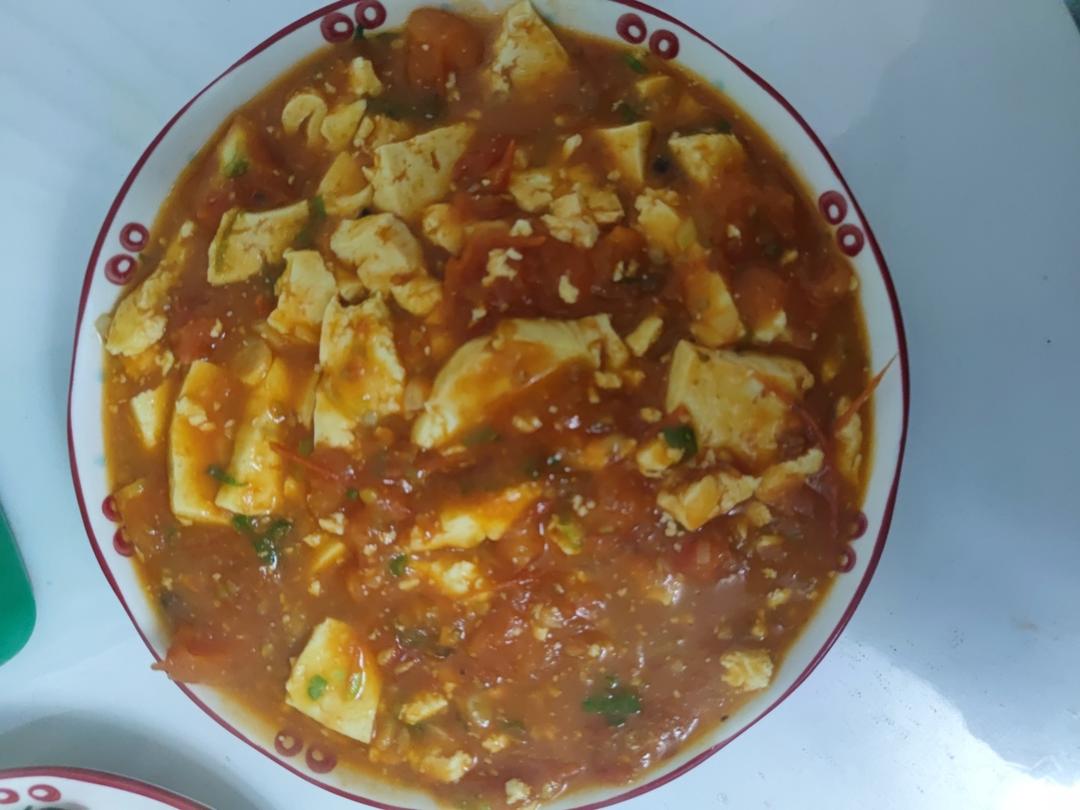 西红柿烩豆腐的做法