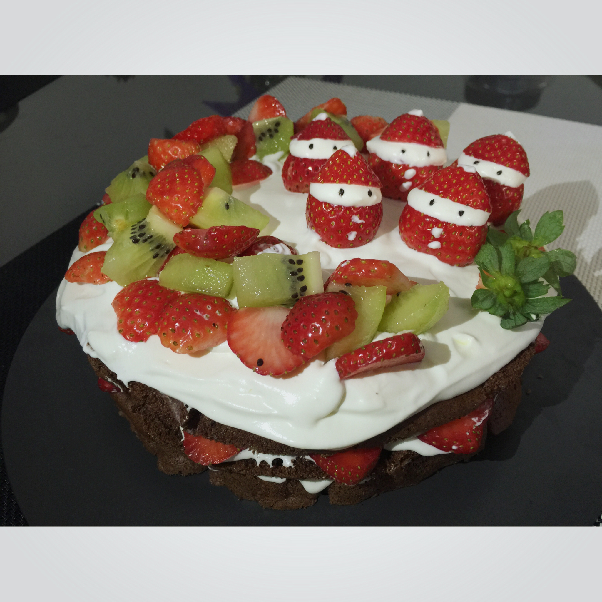 圣诞草莓雪人 红丝绒戚风裸蛋糕