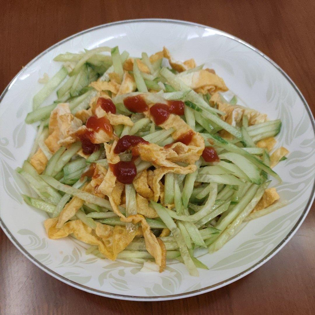 简单爽口！鸡蛋丝拌黄瓜