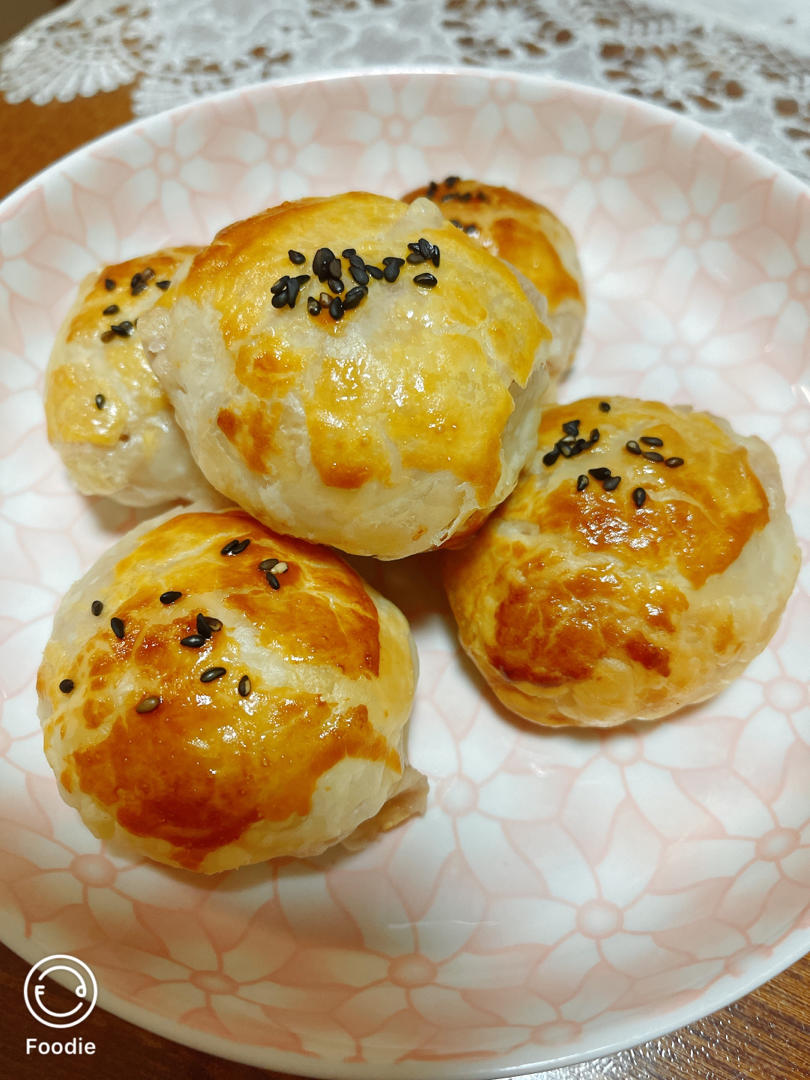 一口就沦陷❗️外脆里爆浆还拉丝的芝士芋泥酥