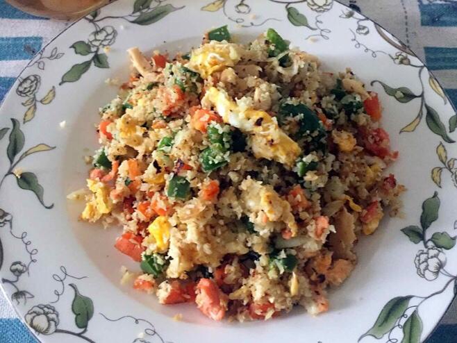 伪花菜炒饭（减脂餐）