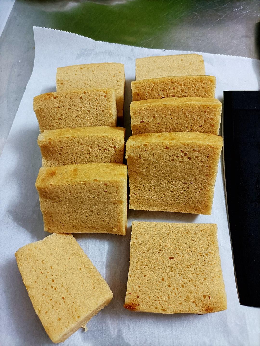 马拉糕，软糯弹韧，香甜细腻，和一般发糕不一样