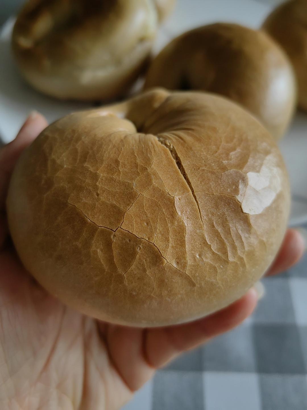 生椰拿铁乳酪贝果🥯浓郁咖啡🥥满口椰香