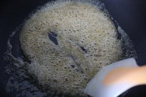 自制黄油焦糖爆米花的做法 步骤6