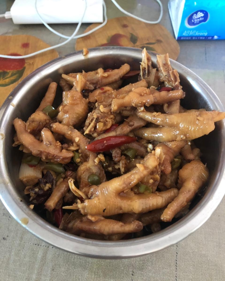 CC招牌香辣鸡爪