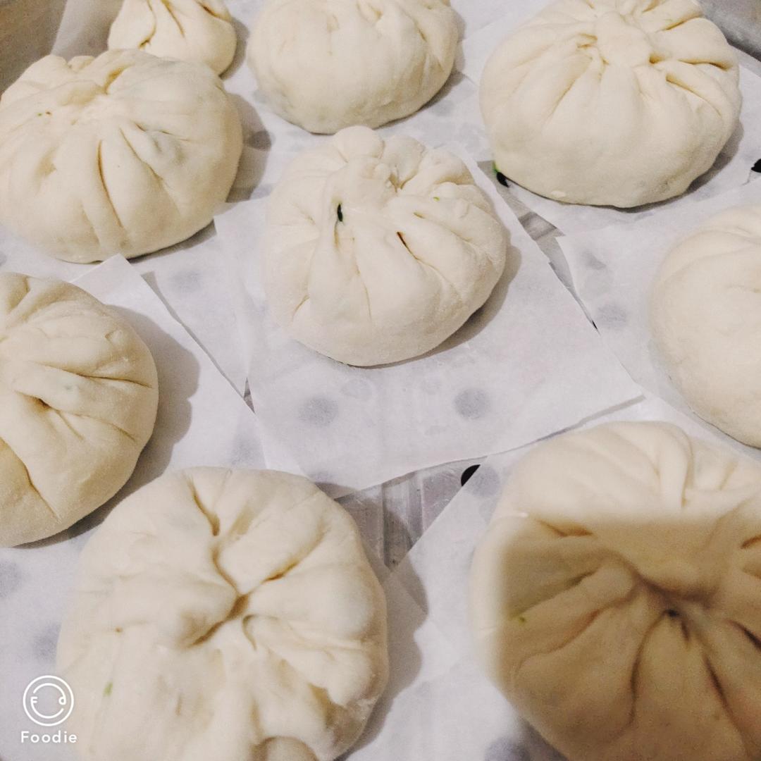 油菜香菇菜包