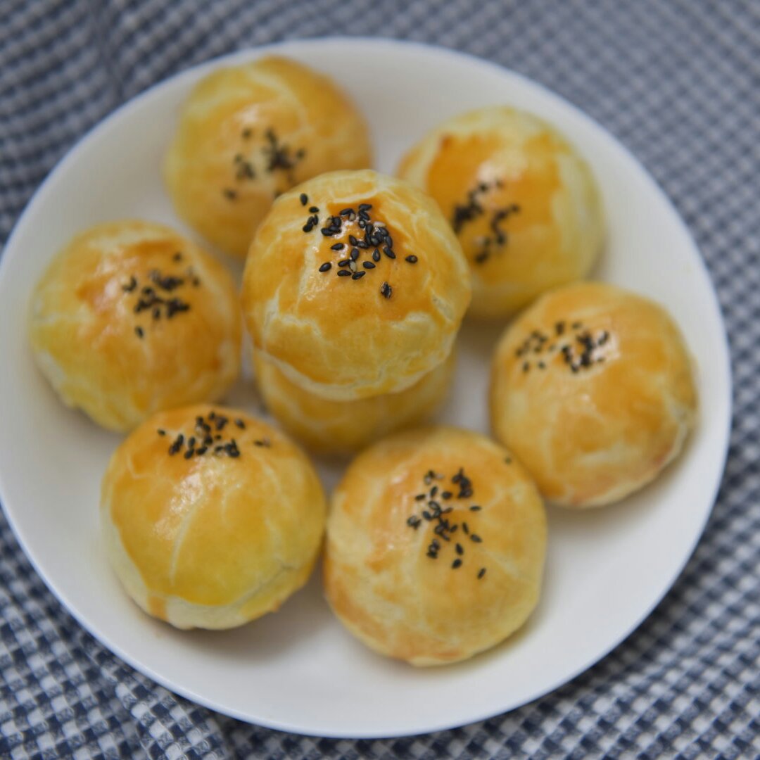 蛋黄酥