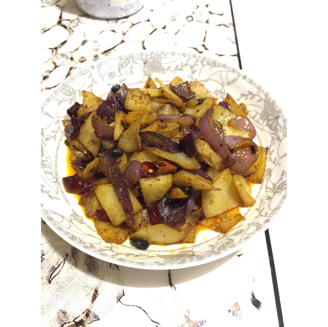 孜然洋葱土豆片