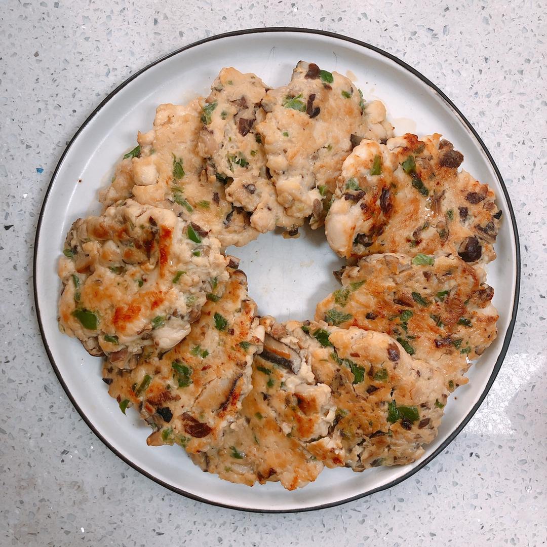 减肥餐低脂鸡胸肉饼