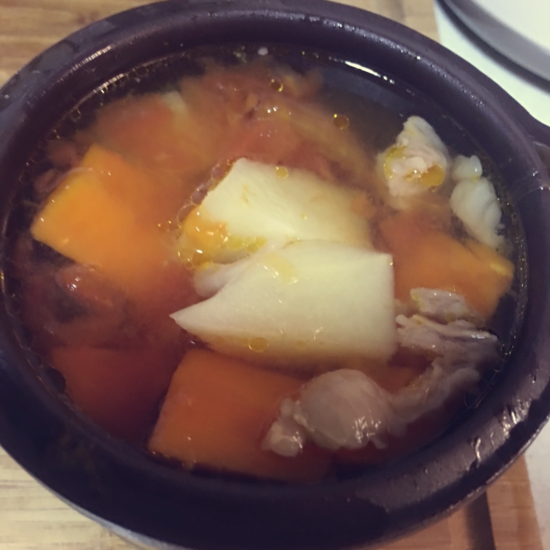 土豆番茄牛腩汤