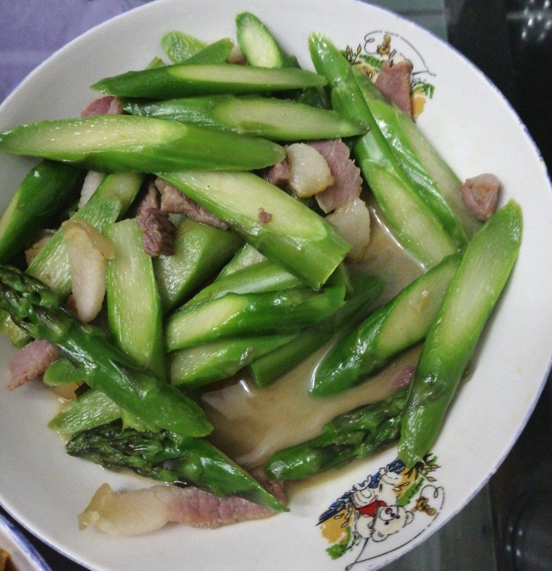 芦笋炒肉