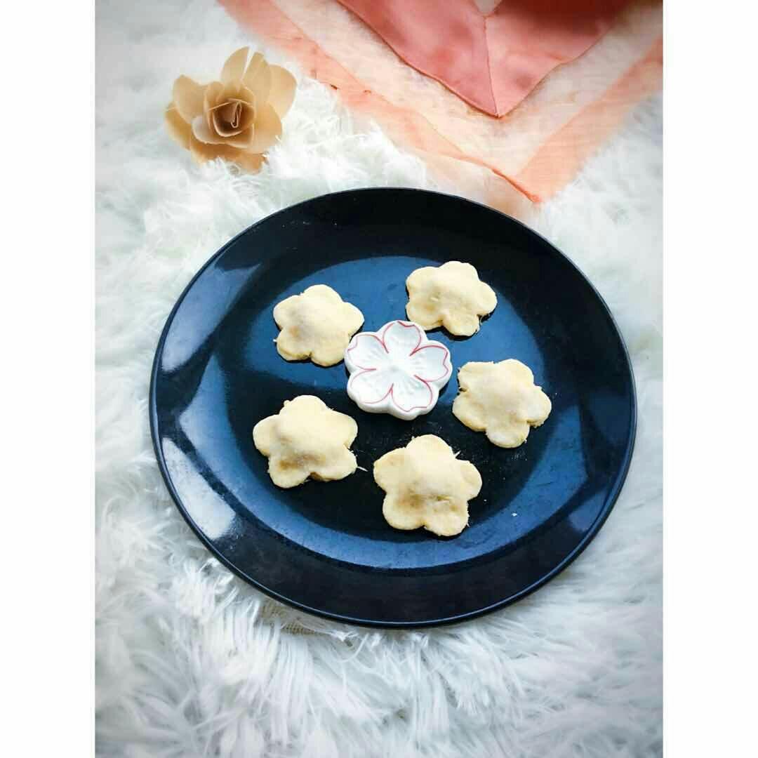 宝宝花朵饺子