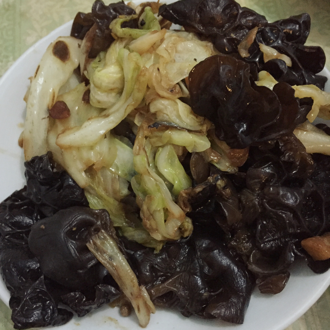 白菜炒木耳