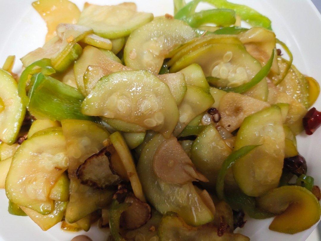 醋溜西葫芦-2分钟快手菜