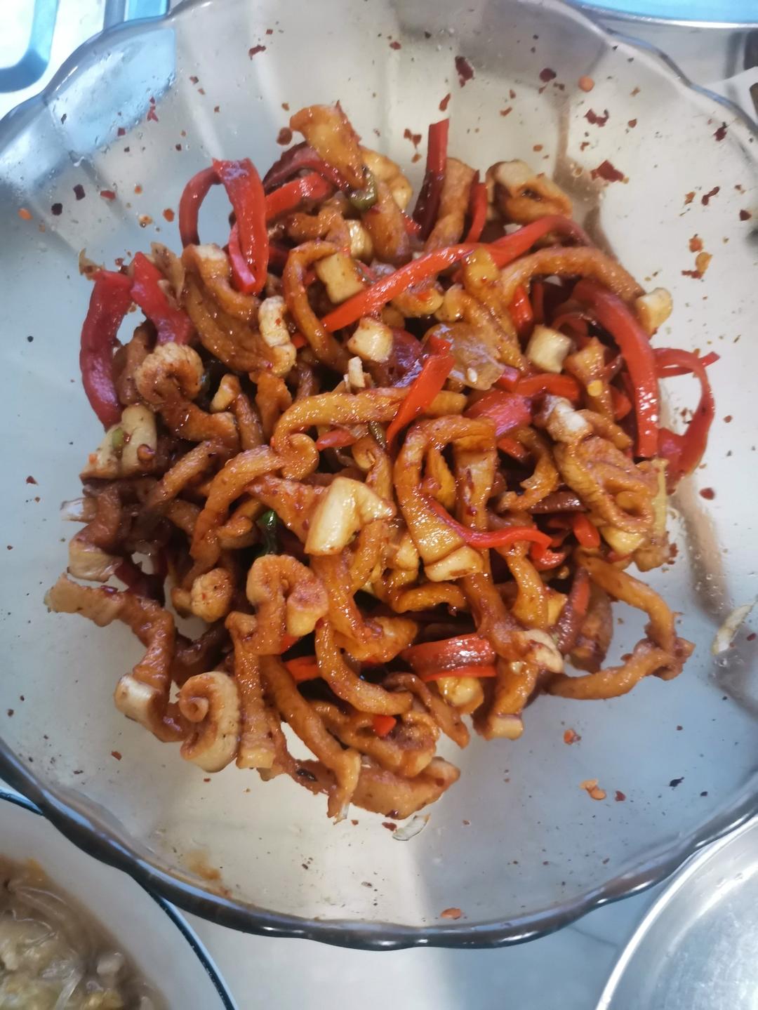 超级简单美味的萝卜干咸菜