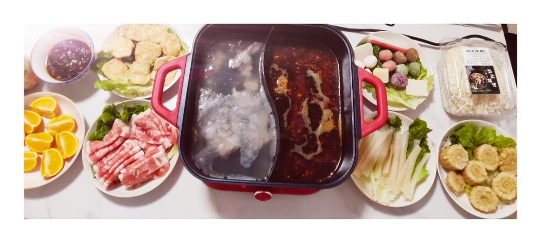 冬天第一顿火锅安排上了吗？热气腾腾的麻辣火锅走起