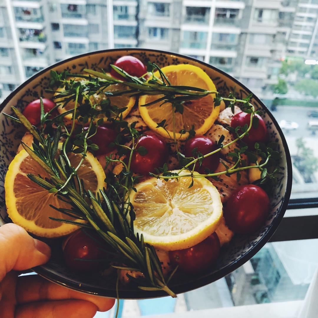 超详细 入味马杀鸡迷迭香烤鸡腿（翅）宴客必备