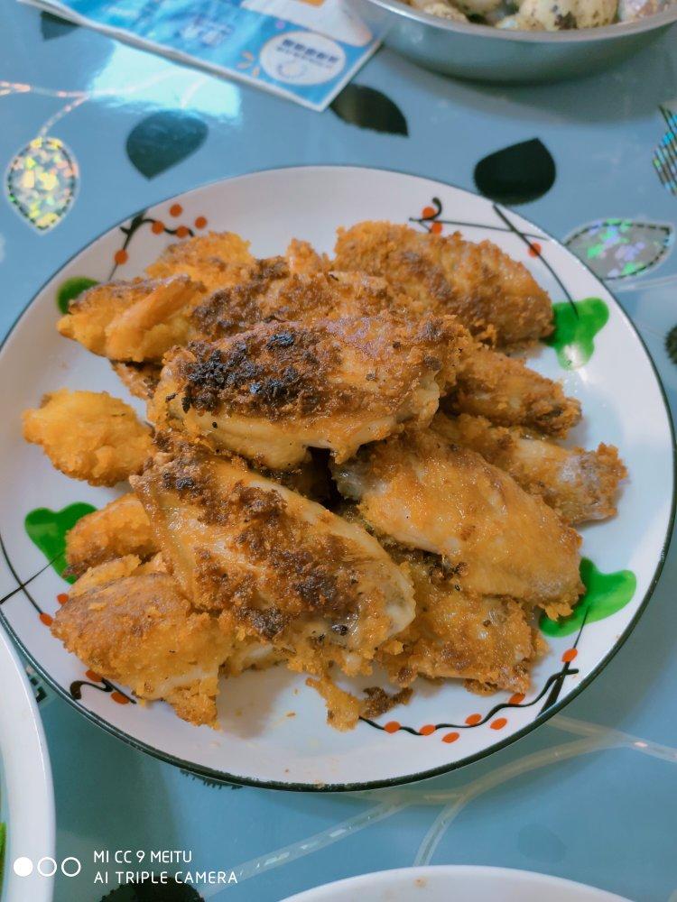 蒜香炸鸡翅