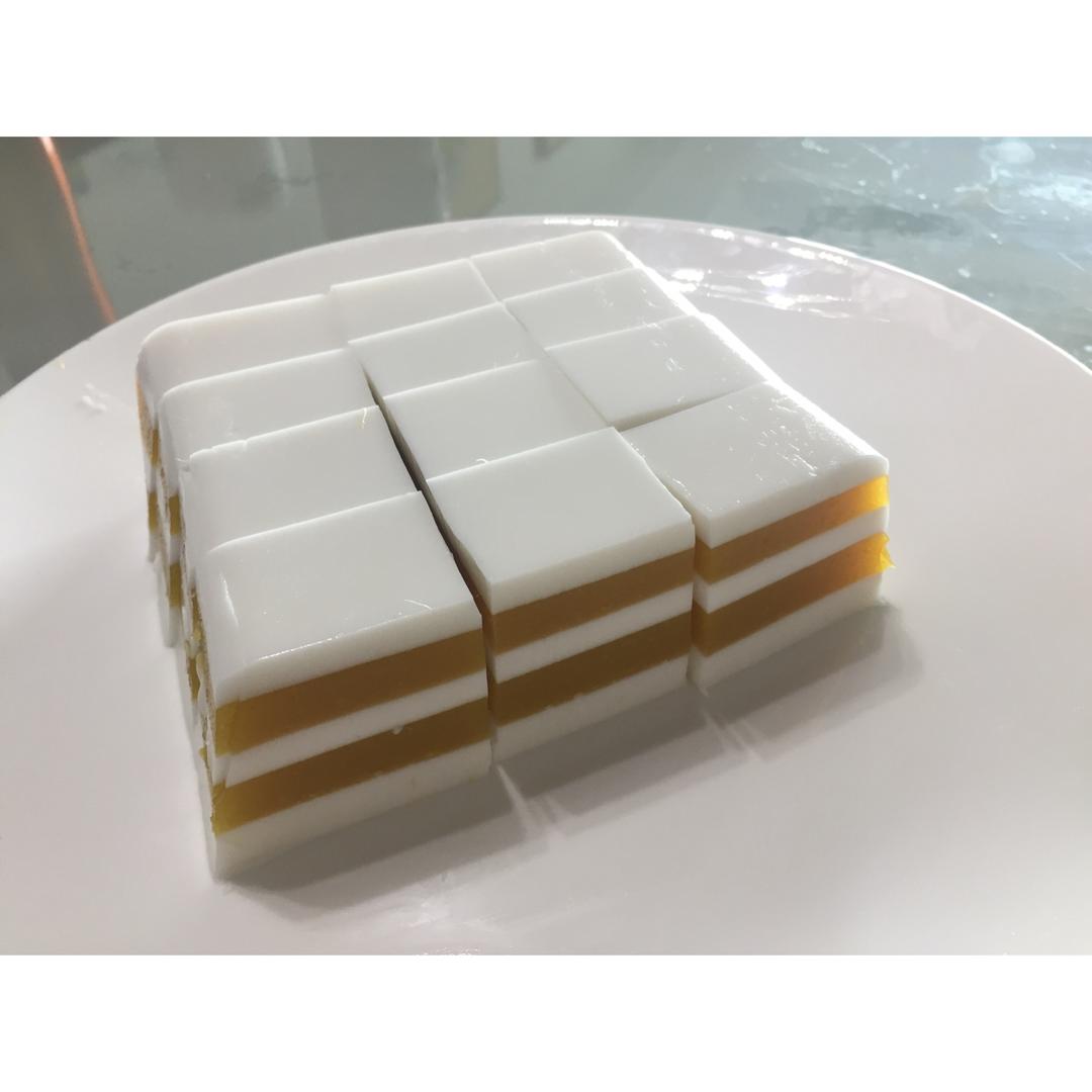 芒果椰汁千层糕