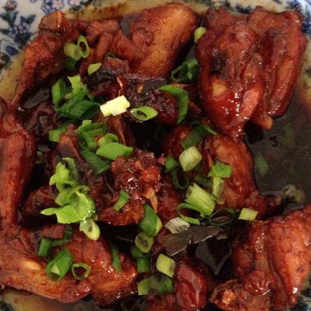 蒜蓉辣酱烧排骨