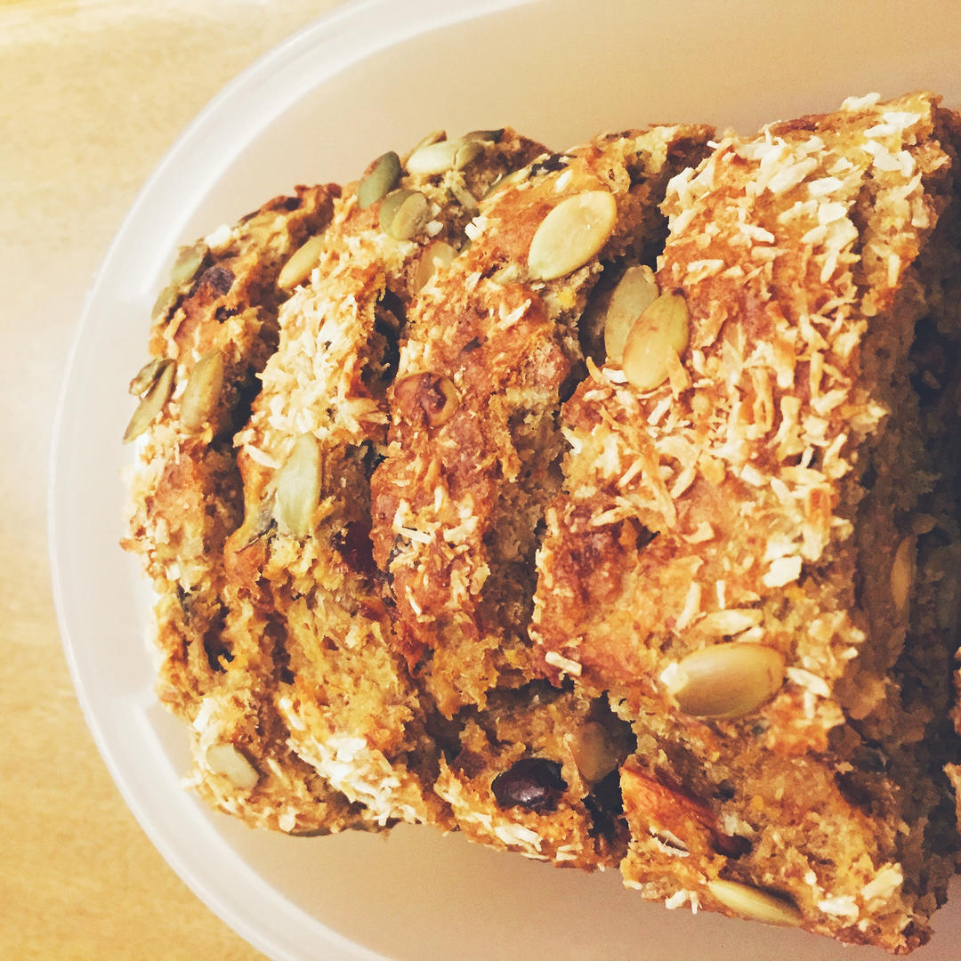 全麦+水果+果仁=健康面包丨快手面包