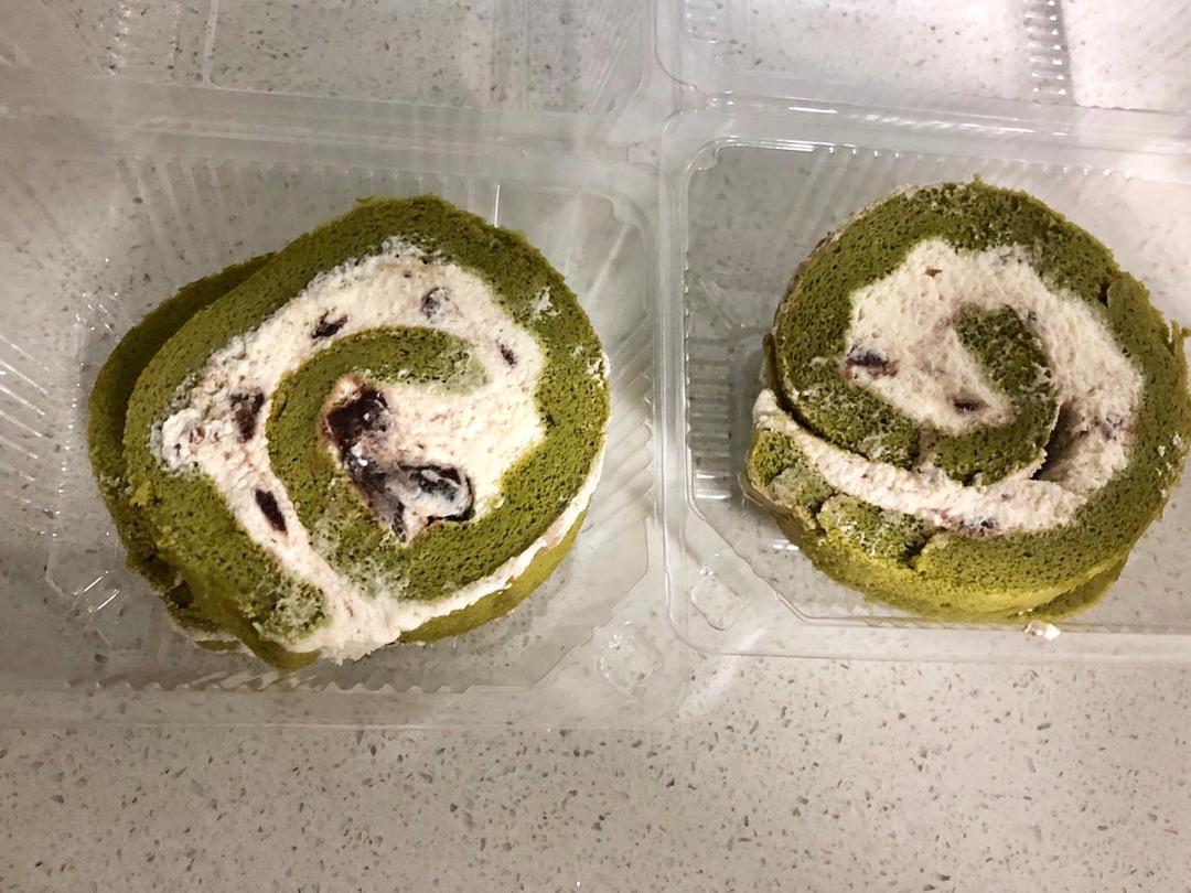 抹茶戚风蛋糕卷