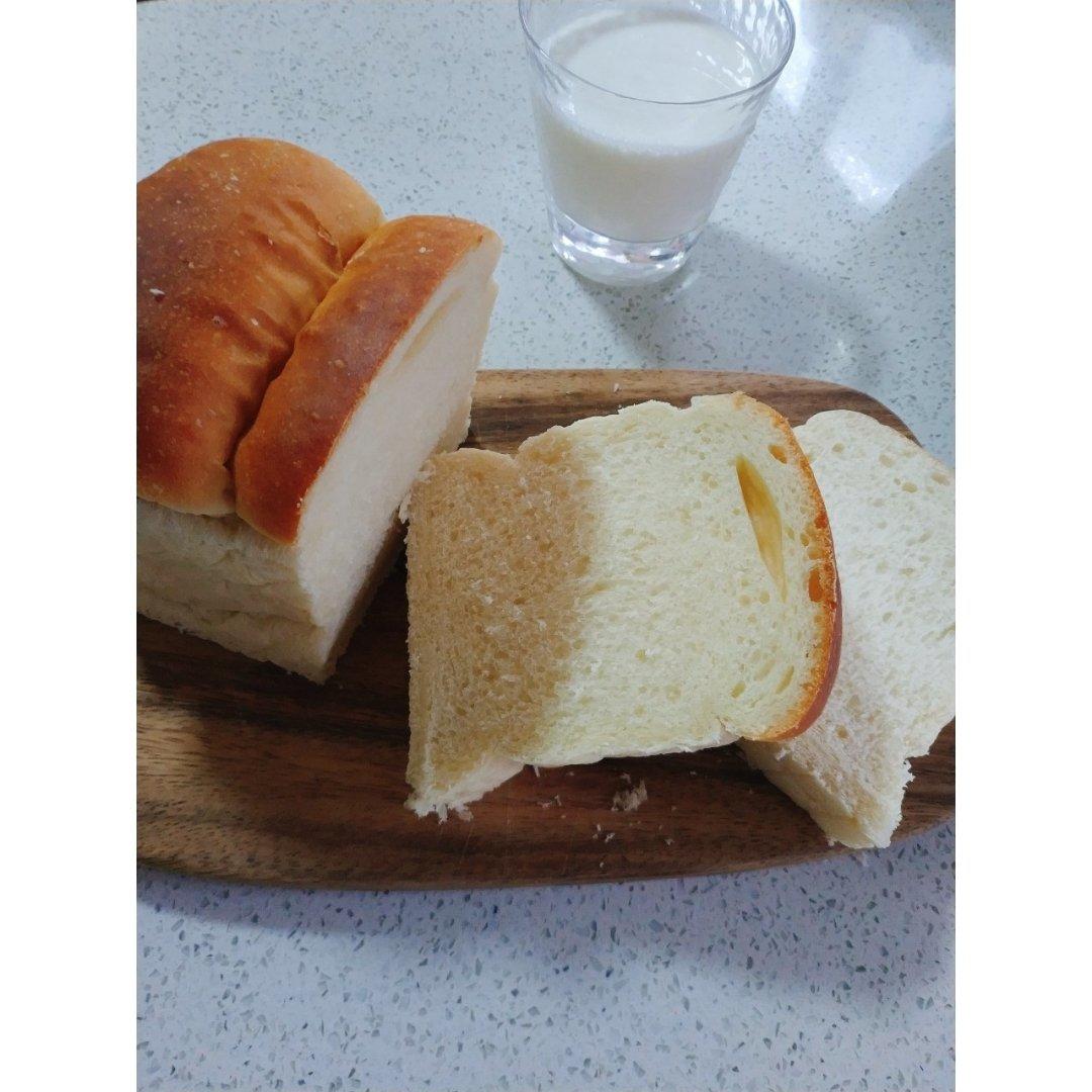 烫种牛奶吐司